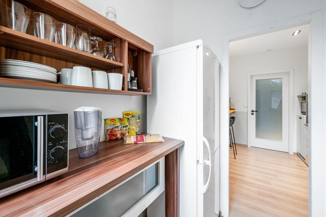 Loong Refresh Old Town Apartment ปราก ภายนอก รูปภาพ