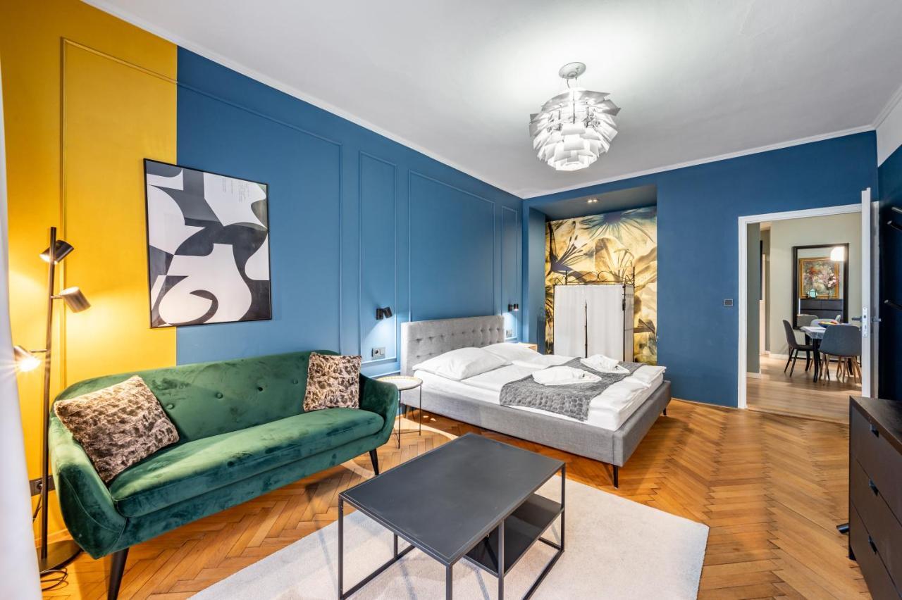 Loong Refresh Old Town Apartment ปราก ภายนอก รูปภาพ